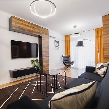 Chocolate Delight At West Residence Oradea Εξωτερικό φωτογραφία