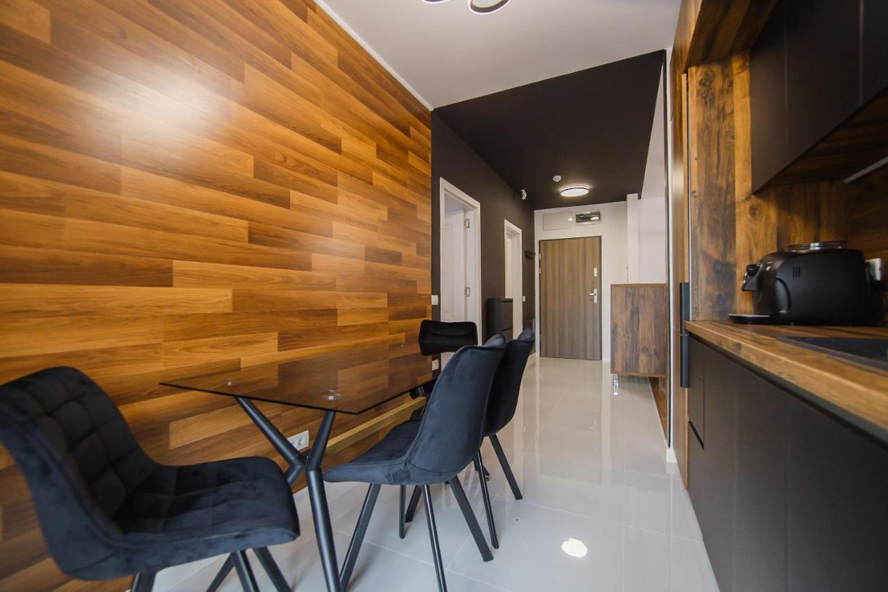 Chocolate Delight At West Residence Oradea Εξωτερικό φωτογραφία